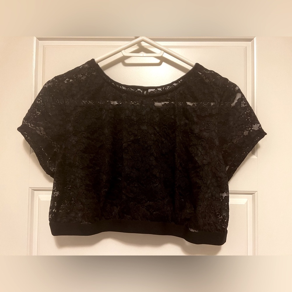 Torrid black lace crop top